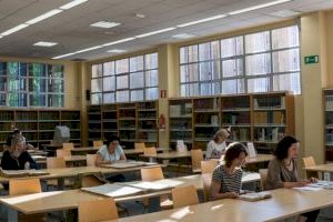 El Ayuntamiento de València abre el plazo para solicitar la beca de catalogación de los fondos de la biblioteca y la hemeroteca municipal El Ayuntamiento de València abre el plazo para solicitar la beca de catalogación de los fondos de la biblioteca y la hemeroteca municipal