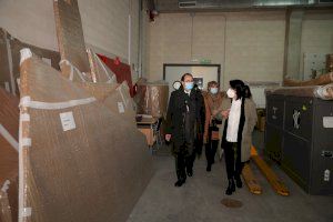 La Generalitat ha gestionado 450 donaciones de muebles de oficina a ONGs, entidades no lucrativas y organismos La Generalitat ha gestionado 450 donaciones de muebles de oficina a ONGs, entidades no lucrativas y organismos
