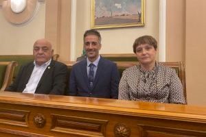 Cs denuncia el mal estado del firme de calles y carreteras así como de las instalaciones del polideportivo Castalia