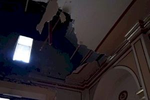 Cierra al culto una ermita de Valencia tras derrumbarse el techo y una de las bóvedas - (foto 3)