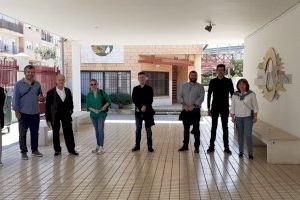 Catarroja presenta el anteproyecto del nuevo IES a Conselleria para avanzar en su licitación