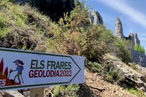 El Geolodia Alacant reuneix 500 participants en una ruta espectacular al voltant dels Frares de Serrella - (foto 4) El Geolodia Alacant reuneix 500 participants en una ruta espectacular al voltant dels Frares de Serrella - (foto 4)