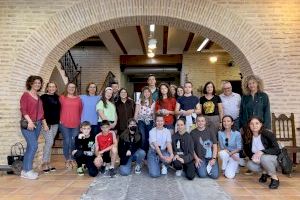 Alboraya se prepara para la cuestación anual del cáncer con el alumnado voluntario
