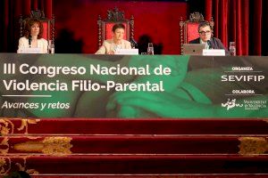 Alrededor de 200 personas participan en València en el III Congreso Nacional de Violencia Filio-Parental