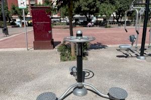 El parc Pere Crespí d'Alzira ja compta amb un espai biosaludable