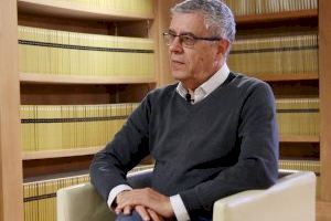 Els clavaris de l'Olivar 1981 d'Alaquàs proposen a l'Ajuntament que Enric Juan Redal siga nomenat fill adoptiu del municipi