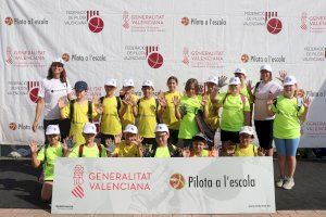 Piles acull la trobada més nombrosa de Pilota a l’Escola - (foto 3)