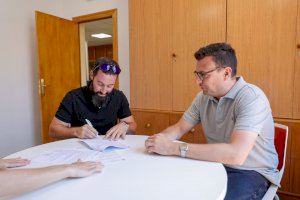 El Ayuntamiento revalida su apoyo a l’Associació de Penyes Santíssim Crist del Bon Encert de l’Alfàs