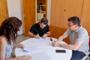 El Ayuntamiento revalida su apoyo a l’Associació de Penyes Santíssim Crist del Bon Encert de l’Alfàs - (foto 2)