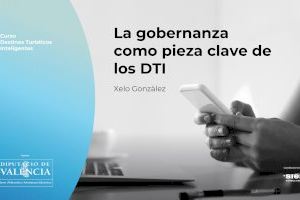 La regidora de Turisme, Xelo González, participa en el Curs de Destinacions Turístiques Intel·ligents de la Diputació de València