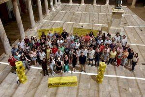 Alexandra Usó, nova presidenta d’Escola Valenciana - (foto 2)