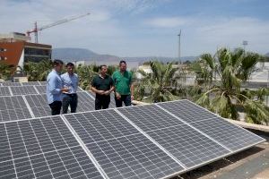El Pabellón reduce su factura eléctrica con las placas de energía solar El Pabellón reduce su factura eléctrica con las placas de energía solar