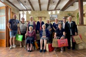 La escuela de gente mayor de Vistabella acaba el curso 2021-2022