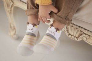 Tejidos hidrófugos, bañadores de secado rápido y zapatos que cambian de color, la moda más innovadora y sostenible - (foto 2) Tejidos hidrófugos, bañadores de secado rápido y zapatos que cambian de color, la moda más innovadora y sostenible - (foto 2)