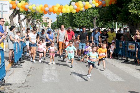 Hassane Ahouchar i Raquel Landín vencedors en la 53ª Volta a Peu a Sedaví