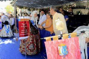 Barcala se suma al júbilo de la hoguera Florida-Portazgo que recoge 22 banderines durante la Entrega de Premios - (foto 8) Barcala se suma al júbilo de la hoguera Florida-Portazgo que recoge 22 banderines durante la Entrega de Premios - (foto 8)