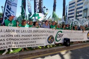 CSIF Castellón participa en las movilizaciones para dignificar la labor de empleados públicos y defender la negociación colectiva CSIF Castellón participa en las movilizaciones para dignificar la labor de empleados públicos y defender la negociación colectiva