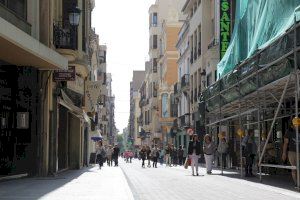 La renta per cápita de los valencianos creció un 60% desde el Estatuto de Autonomia de 1982, pero se aleja de la media española y europea