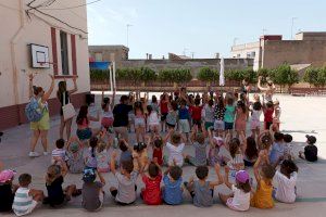 Más de 350 niños de Almenara participan en las propuestas del ayuntamiento para conciliar la vida laboral y familiar en julio - (foto 2)