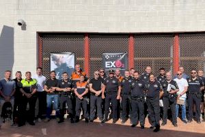 Paiporta acoge una exhibición para policías locales de un dispositivo ligero de extinción de incendios que sustituye a los extintores - (foto 2)