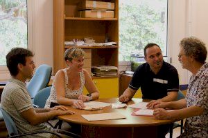 La Universitat de València i l’empresa G.A. Torres investigaran el frau alimentari en derivats de la garrofa - (foto 2) La Universitat de València i l’empresa G.A. Torres investigaran el frau alimentari en derivats de la garrofa - (foto 2)