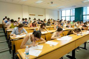 Las 10 titulaciones con la nota de corte más alta en la Comunitat Valenciana