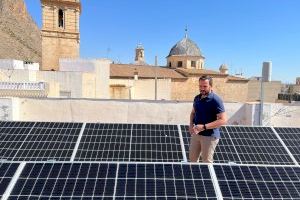 Callosa instala placas solares en dos edificios municipales para ahorrar 50 mil kilovatios de electricidad al año - (foto 2)