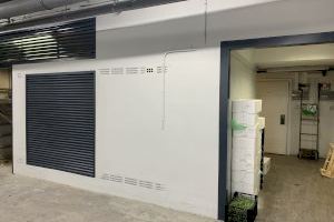 Los puestos de pescado del Mercado de Algirós vuelven al interior del recinto tras las obras de mejora - (foto 4)