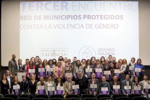 La Diputació reparte 420.000 euros para proyectos contra la violencia de género entre 92 municipios de su red