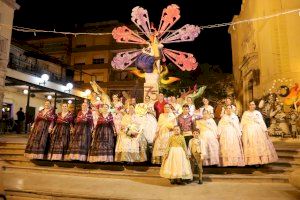 La Cremà de Sant Vicente del Raspeig ilumina el final de las Fogueres de Sant Vicent - (foto 2)