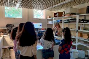 Cerca de 160 alumnos de secundaria asisten a los talleres de ciencia y medioambiente de la Cátedra bp de la UJI - (foto 3) Cerca de 160 alumnos de secundaria asisten a los talleres de ciencia y medioambiente de la Cátedra bp de la UJI - (foto 3)