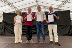 La Pobla de Vallbona i Miño firmen un compromís d’agermanament dels municipis La Pobla de Vallbona i Miño firmen un compromís d’agermanament dels municipis
