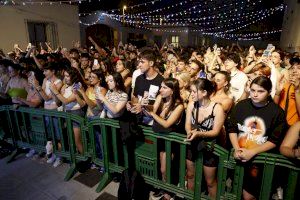 Más de 10.000 personas han pasado por las ‘Nits d’Estiu de L’Escorxador’ - (foto 5) Más de 10.000 personas han pasado por las ‘Nits d’Estiu de L’Escorxador’ - (foto 5)