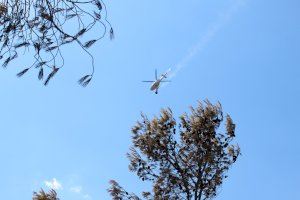 Els incendis de Begís i la Vall d'Ebo, sota control encara que segueixen sense ser extingits
