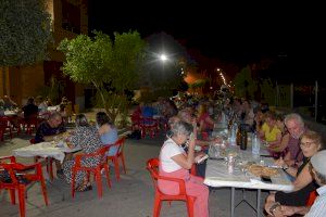 Sedaví celebró su tradicional cena en la Senda de les Vaques