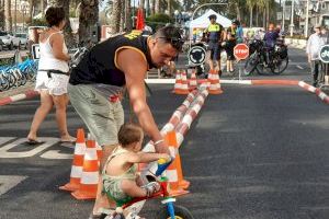 La Ciclovía del litoral de Alicante vuelve a celebrarse en la Semana de la Movilidad - (foto 7) La Ciclovía del litoral de Alicante vuelve a celebrarse en la Semana de la Movilidad - (foto 7)