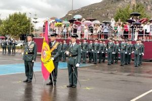Emocionante Jura de Bandera para personal civil en Cullera