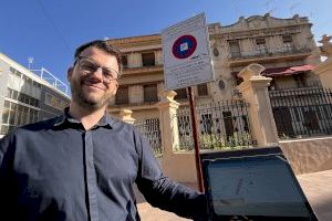 Petrer pone en marcha un sistema de aparcamiento limitado gratuito en la zona centro para dinamizar la movilidad de vehículos Petrer pone en marcha un sistema de aparcamiento limitado gratuito en la zona centro para dinamizar la movilidad de vehículos