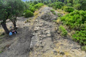 Riba-roja descubre restos de un gran pozo de agua en el yacimiento visigodo de València la Vella - (foto 3)