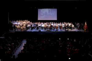 Un concierto diferente e inolvidable para celebrar los 25 años de la Banda de Música Campanar. - (foto 9)