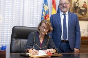 La Diputació obri el termini de sol·licituds de beques per a l’alumnat del programa ‘Uned Sénior’ i la Universitat per a Majors de l’UJI