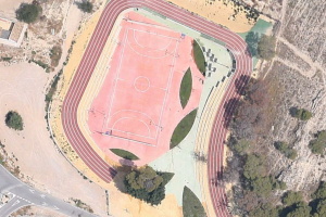 Compromís denuncia el estado de abandono del polideportivo del Palamó - (foto 3)