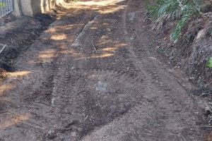 El Ayuntamiento de l’Alfàs trabaja en la limpieza y puesta a punto de barrancos - (foto 3) El Ayuntamiento de l’Alfàs trabaja en la limpieza y puesta a punto de barrancos - (foto 3)