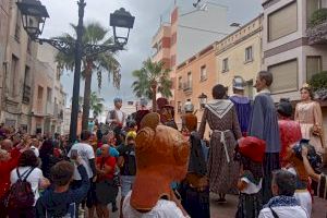 Los Gegants i Cabuts de toda la Comunitat Valenciana invaden Daimús - (foto 8)