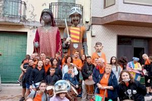 Los Gegants i Cabuts de toda la Comunitat Valenciana invaden Daimús