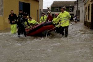 Los Bomberos del SPEIS forman a las Fuerzas y Cuerpos de Seguridad para actuar en inundaciones en Alicante Los Bomberos del SPEIS forman a las Fuerzas y Cuerpos de Seguridad para actuar en inundaciones en Alicante