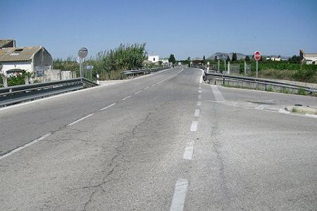 La Diputació inicia les obres per a millorar la seguretat en l'accés nord a la platja de Tavernes