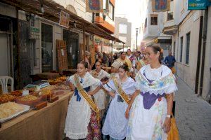 Alcalà de Xivert inaugura la VIII Fira de la Tomata de Penjar