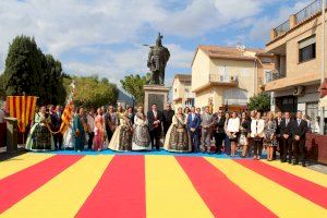 Nules celebra una Processó Cívica per a commemorar la festivitat del 9 d’Octubre
