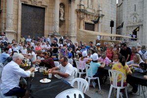 La VIII Fira de la Tomata de Penjar se cierra con un multitudinario Concurso de Allioli